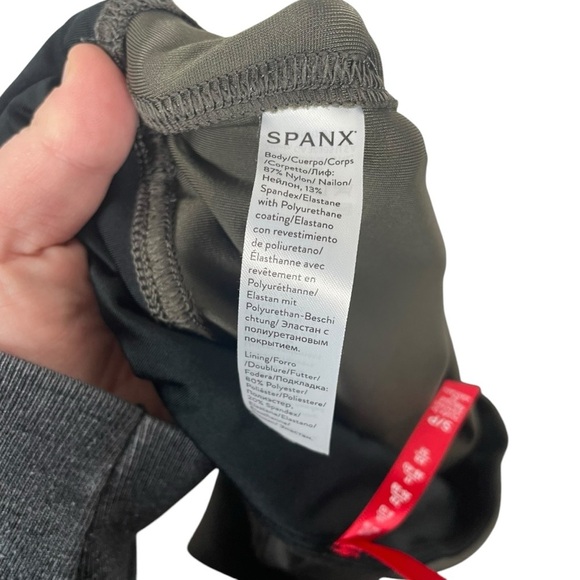 SPANX Faux Leather Leggings in Gunmetal Grey Size S - Picture 11 of 11